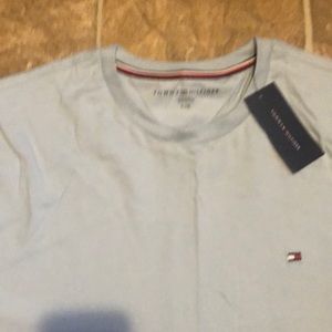 Men’s Tommy H - baby blue shirt size L NEW!
